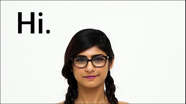 Mia Khalifa – Ajak Kamu Ngintip Tubuh Arab Mulusku Dari Dekat, Siap-siap Meleleh!