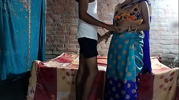 भाभी ने देवर के संग किया ऐसा गंदा खेल, रात भर चली जोरों की चुदाई