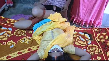 Desi Kakak Tiri India, Lubang Memeknya Sempit Banget, Ngewe Puas Sampai Muncrat.