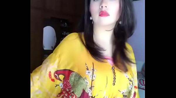 Désir Call Girl Mulus Basah Siap Digoyang Brutal Sampai Meraung-raung.