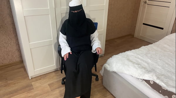 Tari Arab Sambil Colmek Memek Sempit Sampe Crot