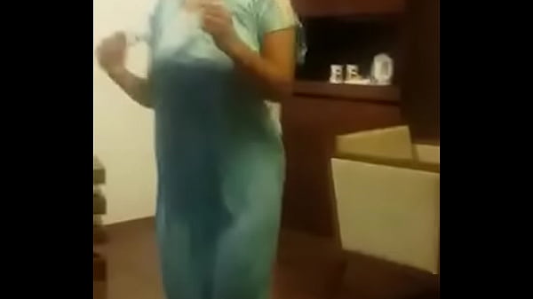Tarian Desi Yang Bikin Meleleh, Gerakan Panasnya Bikin Nafsu Naik 01