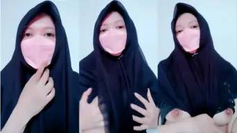 Cecil Jilbabnya Nyaris Lepas, Tetek Montok Diremas-remas, Nafsu Mendidih.