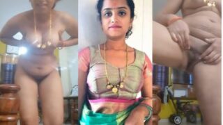 Ibu Rumah Tangga Telugu Colmek Dan Ngangkang Bikin Video Bugil Buat Selingkuhan, Crot Di Depan Kamera.