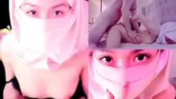 Jilbab Putih Robek, Bokong Melambai-lambai Gaya Doggy Yang Bikin Nafsu Naik.