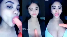 Kylie Bikin Otak Pascol Traveling, Kontol Langsung Tegang Mikirin Gerak-gerak Montoknya