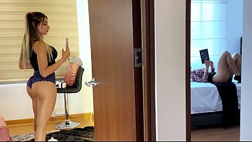 Milf Latin Yang Bikin Ngiler! Mertua Sange Sambil Colmek Dengerin Erangan Mesum Dari Kamar Sebelah!