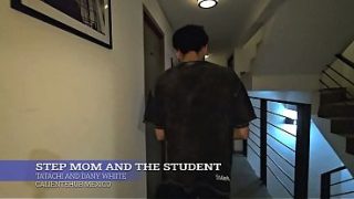 Ibu Tiri Sama Anak Kuliahan Lagi Panas-panasnya, Siap-siap Basah Kuyup!