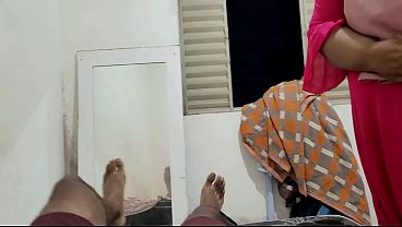Abang Kena Bobok Sama Kakak Tiri Arab Yang Ngintip Dari Pintu Kamar, Langsung Digebukin Sampai Meraung-raung.