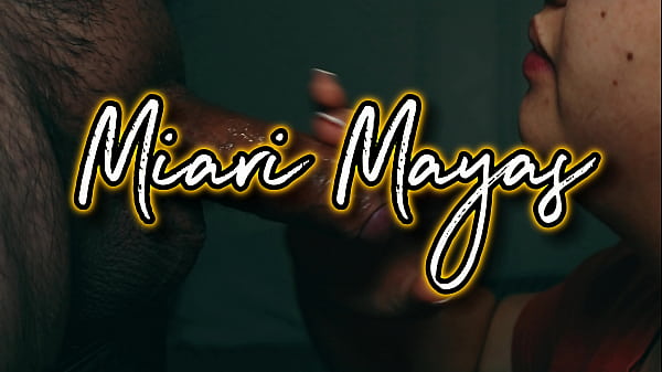 Gue Yang Tadinya Makan Kalkun Pas Thanksgiving, Malah Ngemut Kontol! (miari Mayas)