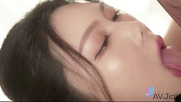 Cewek China Seksi Ban Ban Dihajar Kontol Keras Sampe Muncrat.