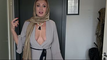 Ibu Tiri Hijab Montok Digocok Kontol Besar Anak Tiri
