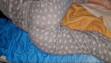 Ketemu Mantan Pacar Kakakku Yang Lagi Ngelunjak Di Ranjangku, Aku Bangunin Dia Dengan Ngewe Brutal, Sampe Memek Dan Pantatnya Penuh Tampa Karet.