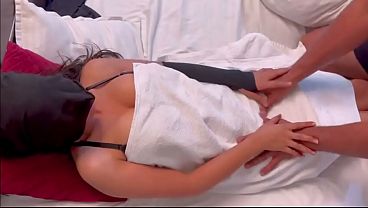 Desi Indian Bhabhi Ketat Banget, Memeknya Digenjot Habis-habisan Sama Devar, Video Xxx Babhi Cantik Viral Dengan Suara Panas Bahasa Hindi.