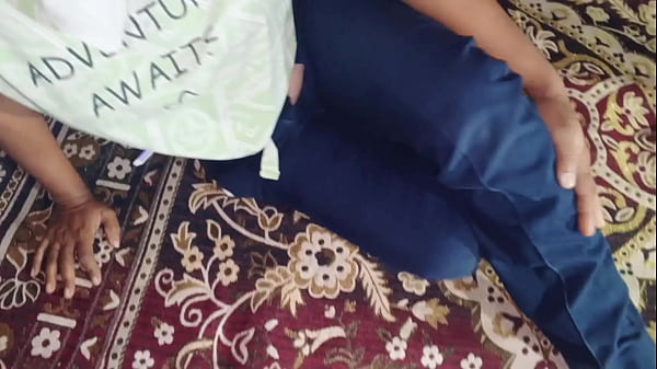 Desi Bhabhi Nanga Karke Apni Phuddi Se Garam Pani Nikal Kar Devar Ko Chudai Ke Time Bhiga Diya, Hindi Hd Sex Video.