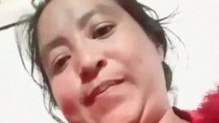 Crotnya Basah – Cewek Desi Nakal Pamerin Memek Sampe Keliatan Jelas