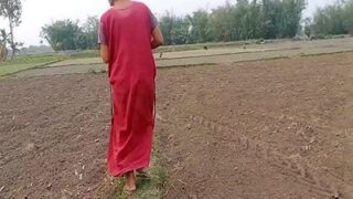 Monyet Bhabhi Ngentot Kontol Tetangga Di Ladang – Ngewe Desi