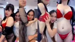 Toket Gede Miss Bintang Sampe Diremas-remas Sama Temennya, Sampe Makin Basah Dan Tegang.
