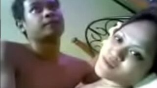 Video Mesum Cewek Nepal Nafsu Abis Di Kamar Hotel, Crot Di Kasur!