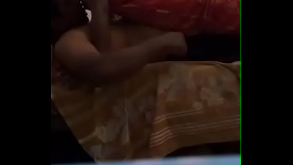 Desi Istri Lagi Di Atas, Siap Digoyang Sampai Muncrat.