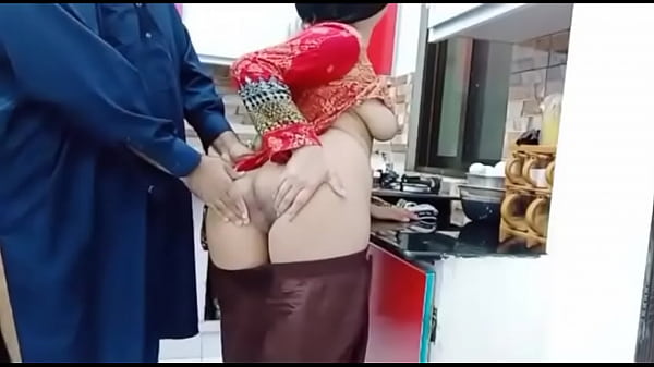 Istri Cantik Asli Pakistan Dientot Di Dapur Sambil Masak, Suara Hindi Jelas Bikin Makin Basah