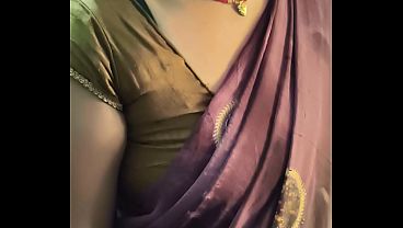 Aku Mau Banget Sama Ibu-ibu India Seksi Yang Siap Digoyang.