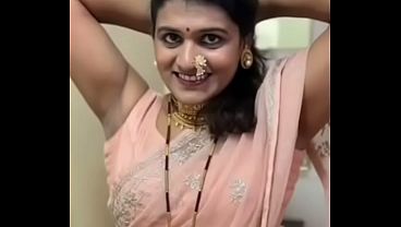 Cewek India Seksi Banget, Keringet Di Keteknya Bikin Pengen Jilat.