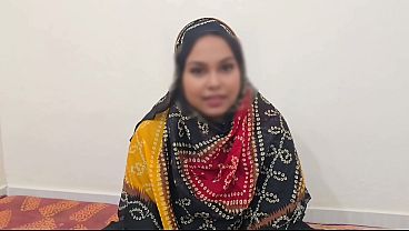 Mukena Nyangkut Di Ranjang, Nikmatin Mertua Di Atas Kasur.