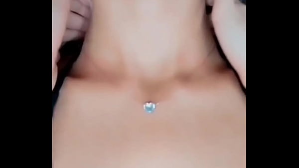Nih Bocah Ngencrot Di Live, Goyang-goyang Crot Di Depan Kamera, Bikin Kontol Tegang Sampe Meleleh.