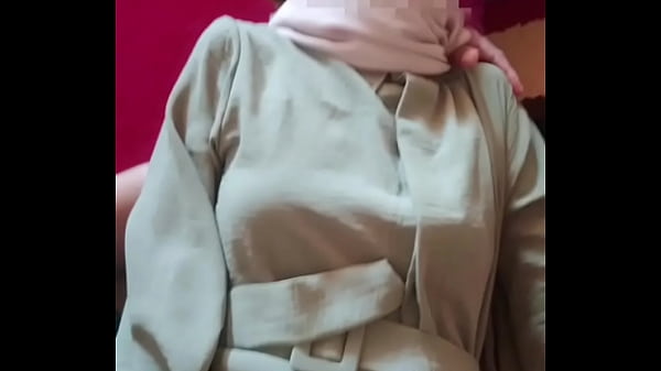 Saudari Tiri Berhijab Digenjot Liar Pas Momen Lebaran Bikin Makin Panas