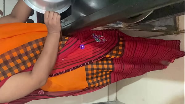 Bhabhi Ko Devar Dapur Dari Kamar Tidur Panggil, Gila Ngentot Sampai Viral! Suara Hindi Hot Mms.