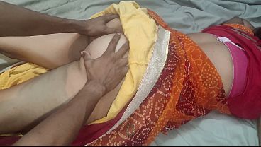 Tukang Ledeng Dibayar Dengan Ngentot Ibu Rumah Tangga, Suara Crotan Basah Bikin Merem Melek